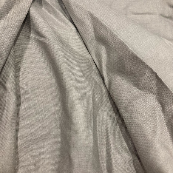 New bedskirt - Picture 2 of 2